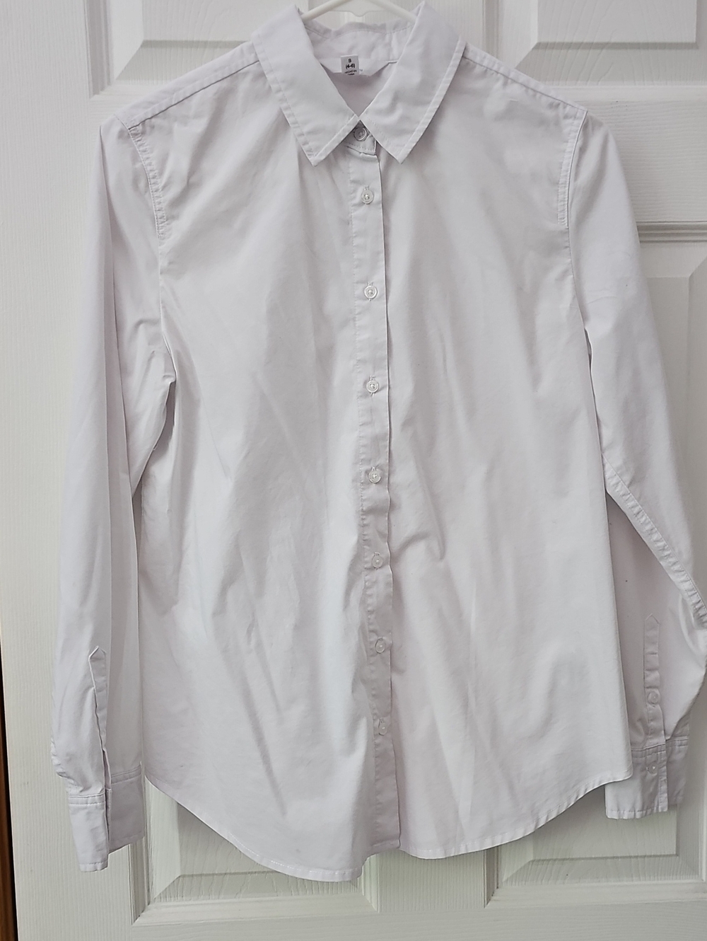 Time and Tru White Long-Sleeve Dress Shirt - Classic Collar - Picture 1 of 3
